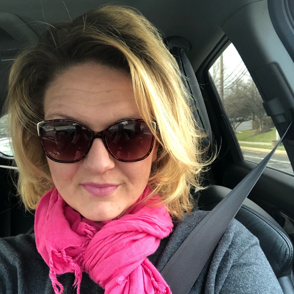 Meet your Posher, Amanda